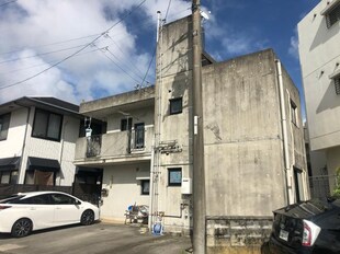 高良宇良邸の物件外観写真